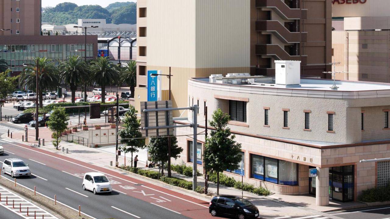 Toyoko Inn Sasebo Ekimae Exterior foto