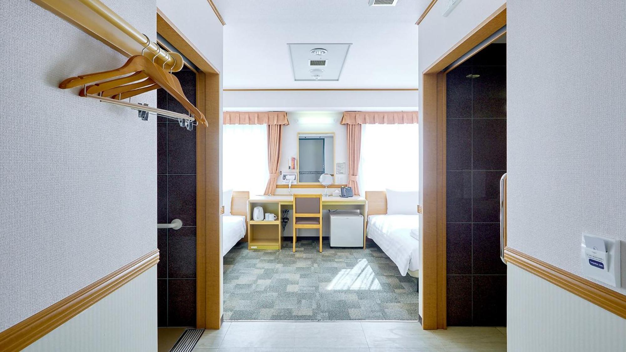 Toyoko Inn Sasebo Ekimae Exterior foto
