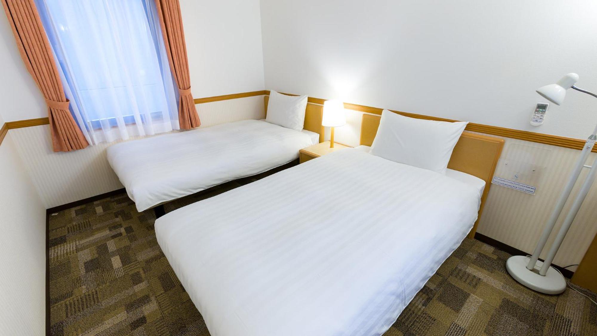 Toyoko Inn Sasebo Ekimae Zimmer foto